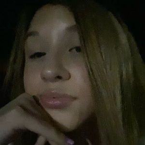 Meet your Posher, Idali